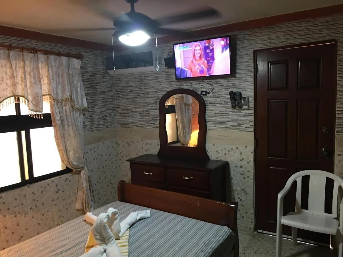 Casa De Vacaciones Y Habitaciones Amuebladas Santo Domingo Tatil Evi